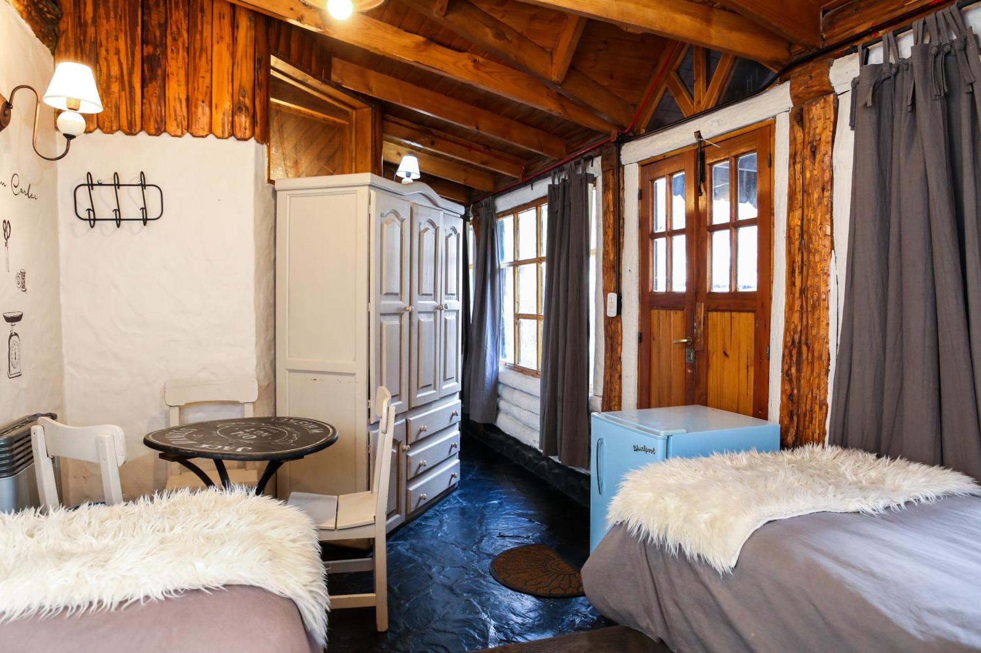 La Justina Hostel Bariloche Buitenkant foto